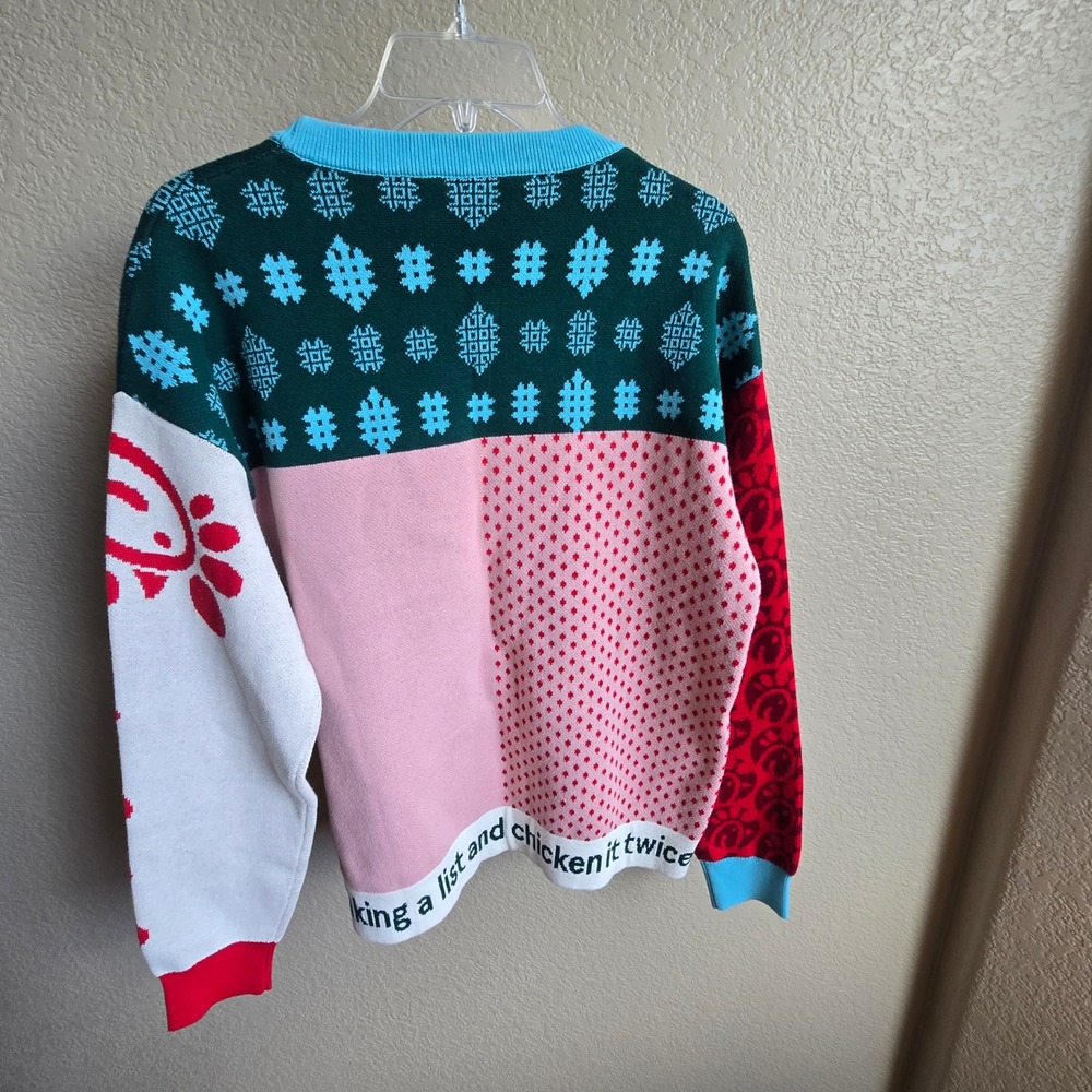 Chick-fil-A Holiday Ugly Christmas Sweater Mens M Making A List And Chicken - Picture 8 of 13